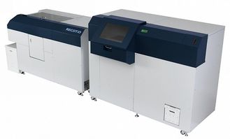 辦公室創(chuàng)新革命 日企小型造紙機(jī)亮相進(jìn)博會，每小時再造200張白紙